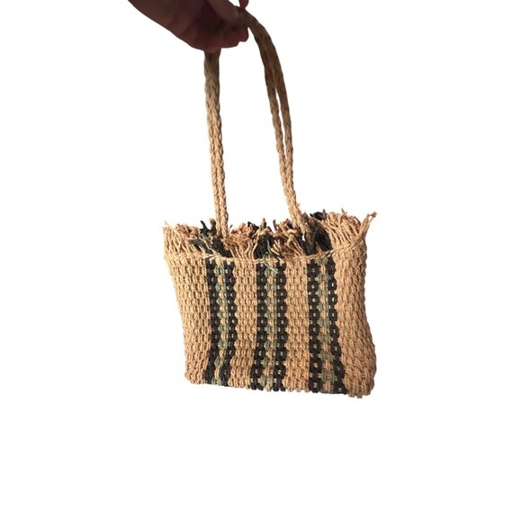 Woven Straw Tote Bag With Fringe & Zippered Closure By 2Chic - Picture 1 of 6